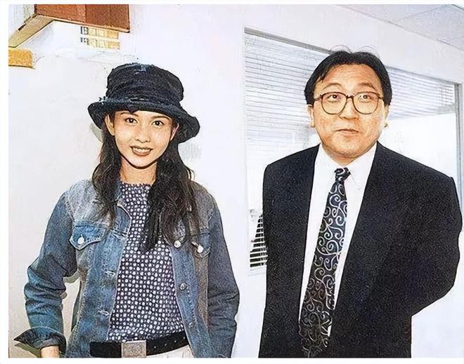 kaiyun网页版被老头娶回家的4位女星个个都是绝世美人却鲜花插在牛粪上!(图52)