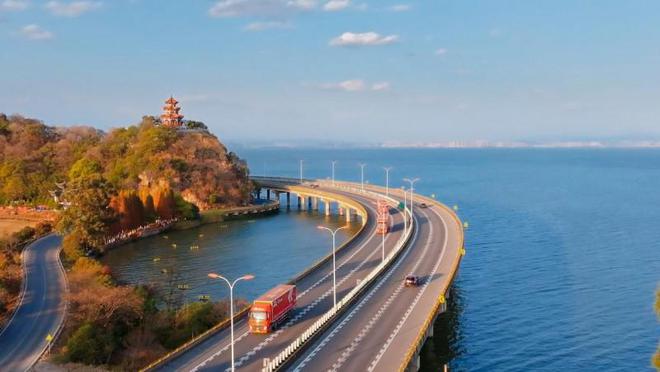 开云网址京东X心情不错十万束鲜花新鲜直达2024年央视春晚(图7)