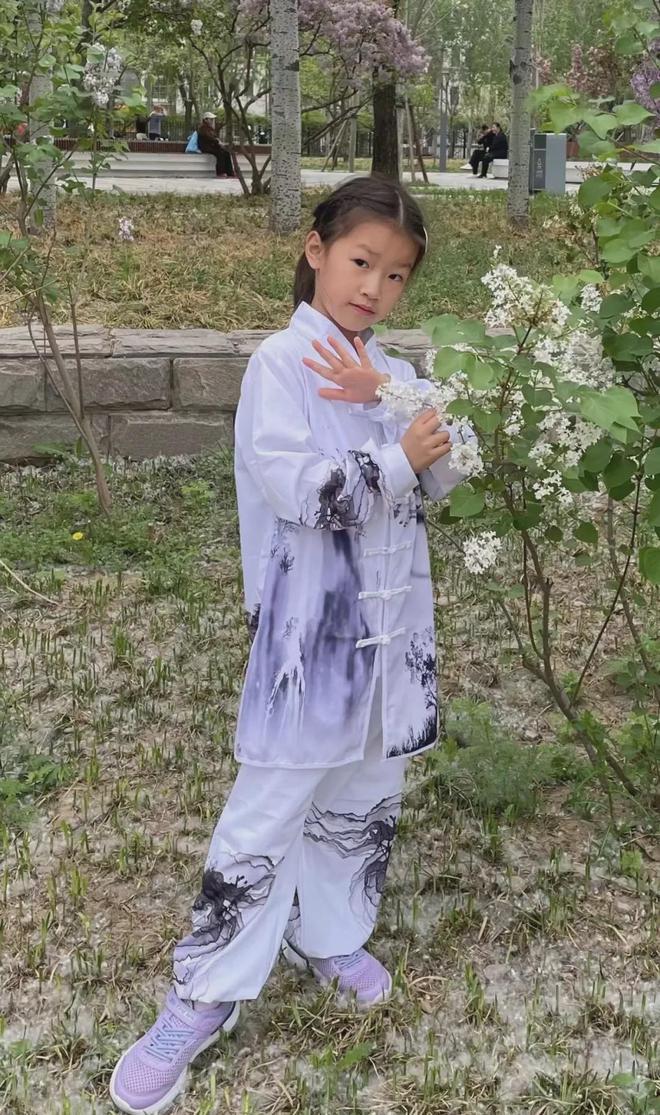自古英雄出少年海太少儿队荣获五月鲜花健身太极拳比赛优秀奖(图5)