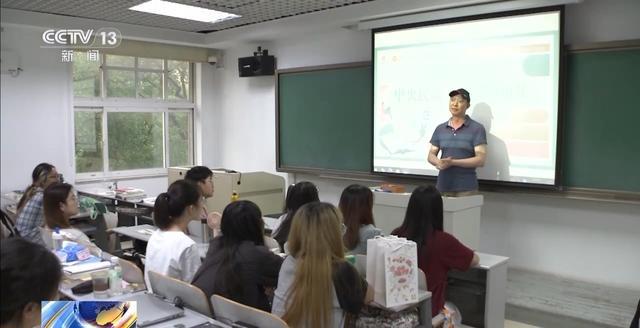 旧书可换鲜花、换咖啡!这类旧书很受欢迎(图3)