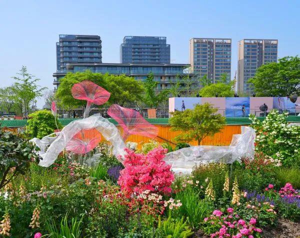 美出新高度！2024上海（国际）花展开幕最出片的打卡点都在这儿→(图4)