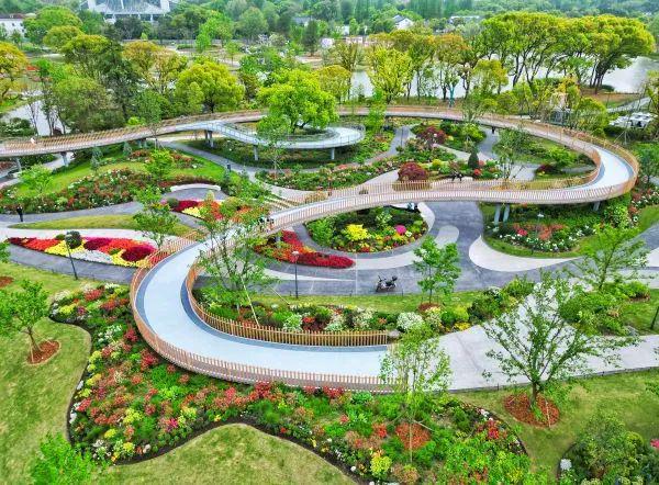 美出新高度！2024上海（国际）花展开幕最出片的打卡点都在这儿→(图18)
