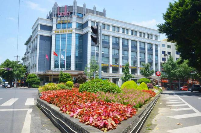 移步换景双流街头夏季景观节点精彩亮相(图3)