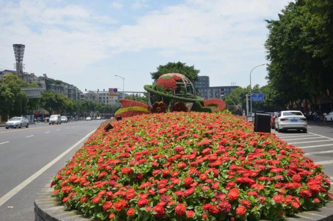 移步换景双流街头夏季景观节点精彩亮相(图1)