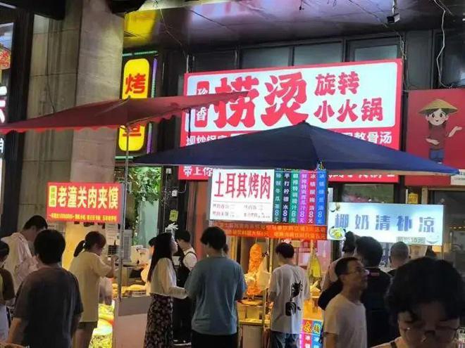 上海有哪些值得一逛的夜市？这篇都整理好了！(图2)