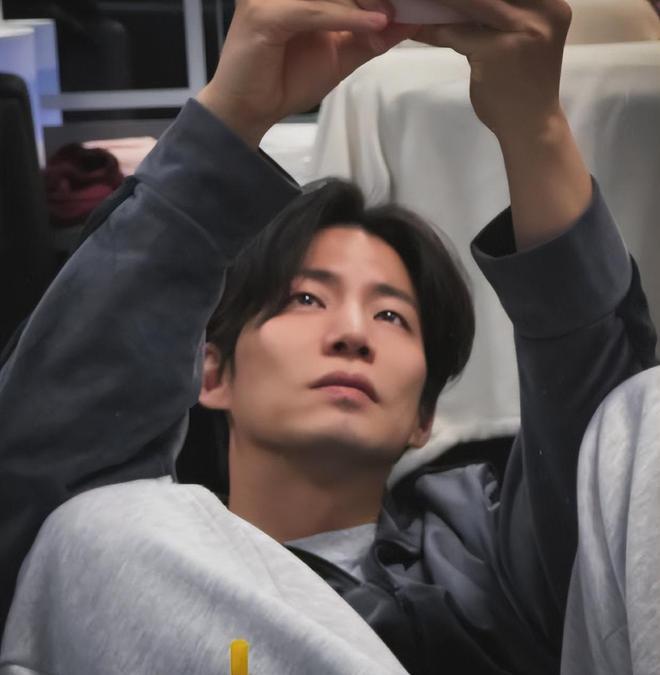 宋再临遗照公开遗书内容令人情绪崩溃灵堂内摆满鲜花(图9)