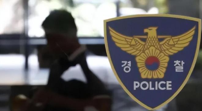 宋再临遗照公开遗书内容令人情绪崩溃灵堂内摆满鲜花(图3)