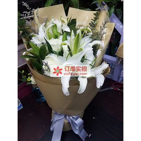 西安高陵县母亲节鲜花2024年高陵县母亲节鲜花款式！(图1)