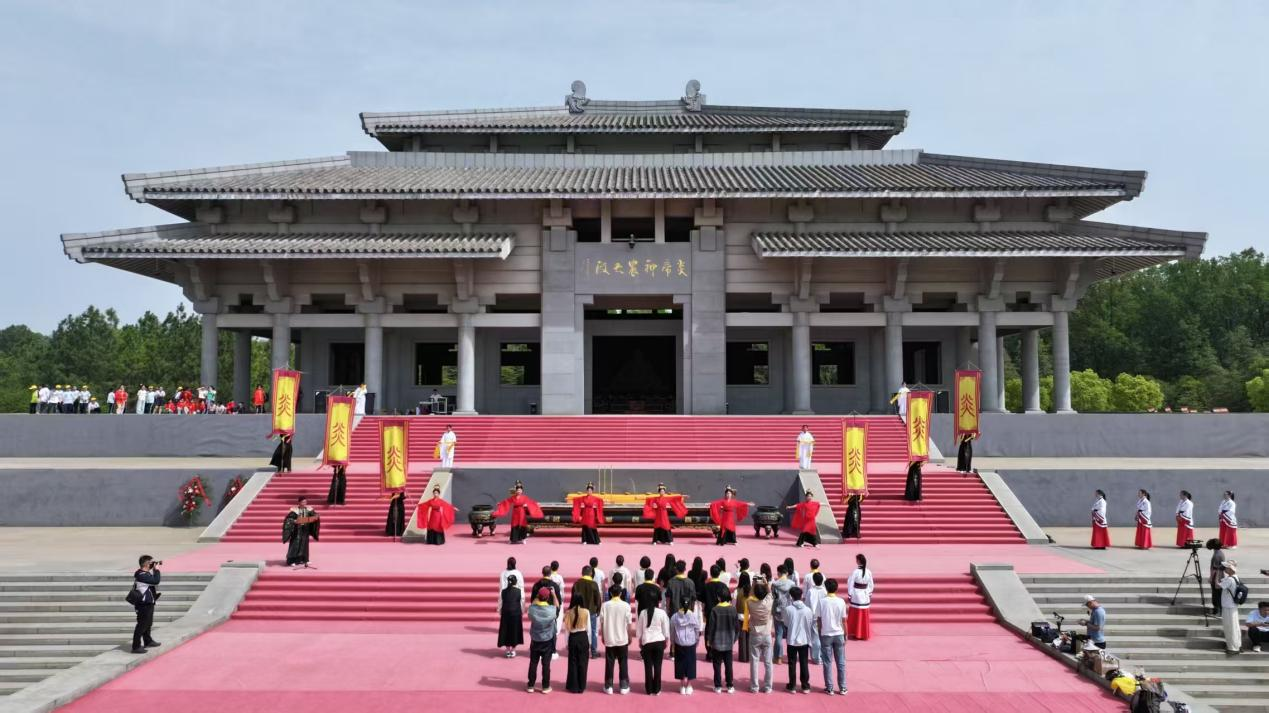 寻根炎帝故里景区品一杯千年茶香(图1)