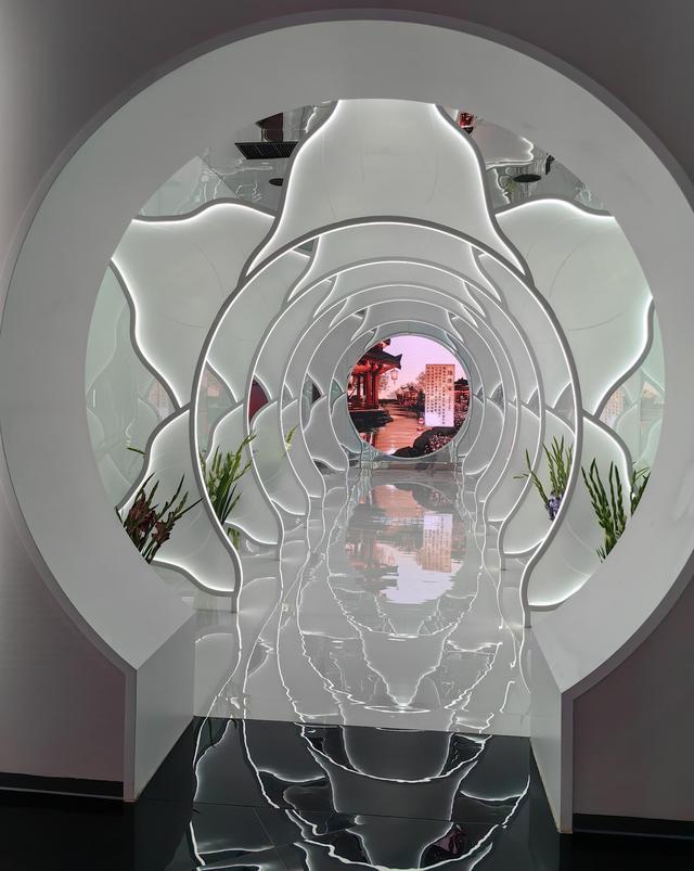 中国斗南花卉展览馆：科技赋能“亚洲花都”四十年蝶变(图2)