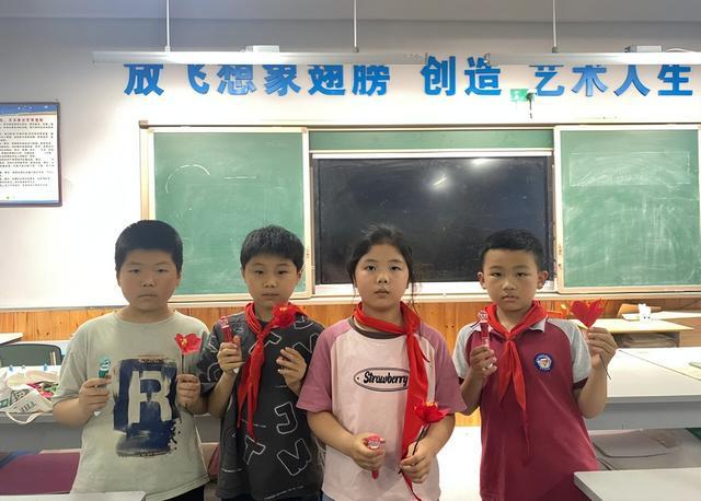 多彩艺课育梦童行——安居一小美术课后服务活动展示(图5)