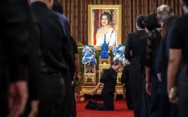 泰国王室最会戴珠宝的女人留给世界的还有一段传奇(图3)