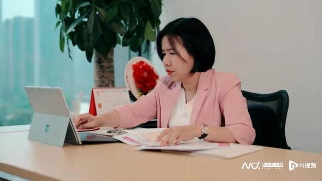 一次误车让她留深奋斗22年(图2)