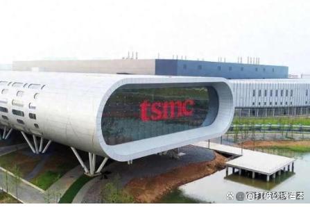 台积电突袭南京并拜访芯片企业:30%成本优势+万亿市场引企业回流(图3)