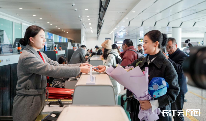 首破330万人次三峡机场年旅客吞吐量创历史新高(图3)