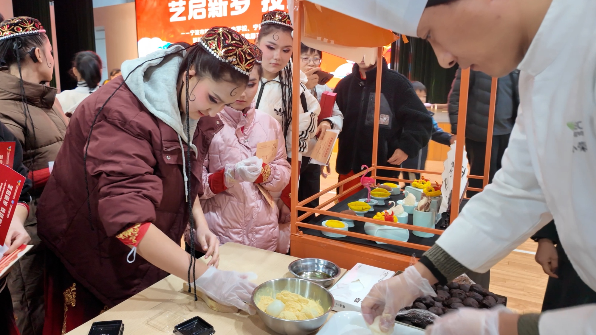 新年新篇：天山学子在宁波“匠心”滋养下绽放别样花朵(图1)