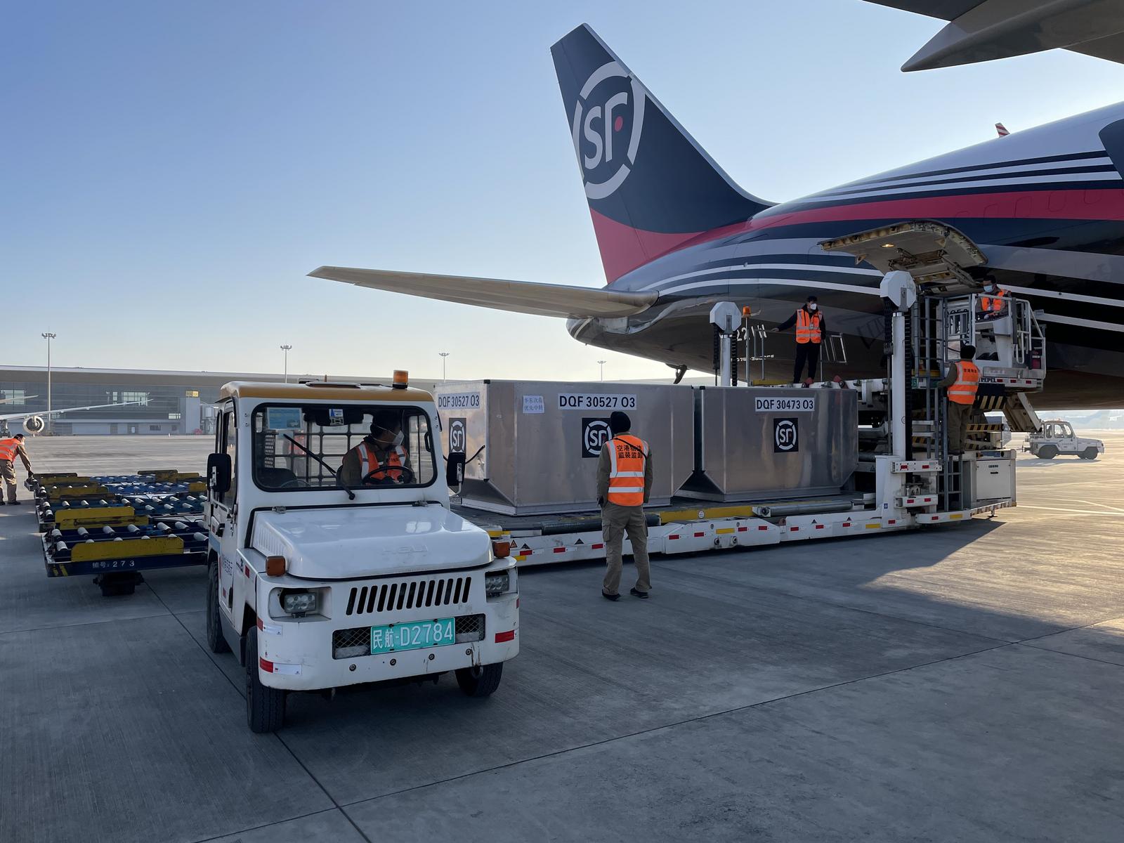 全国百家媒体社长、总编辑走进云南顺丰丨以物流之力助“云花”香飘世界(图5)