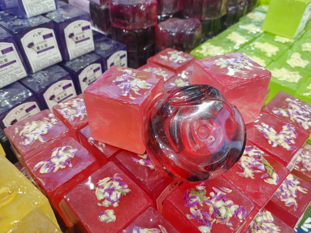 “云花”寄春来“颜值”变“产值”(图3)