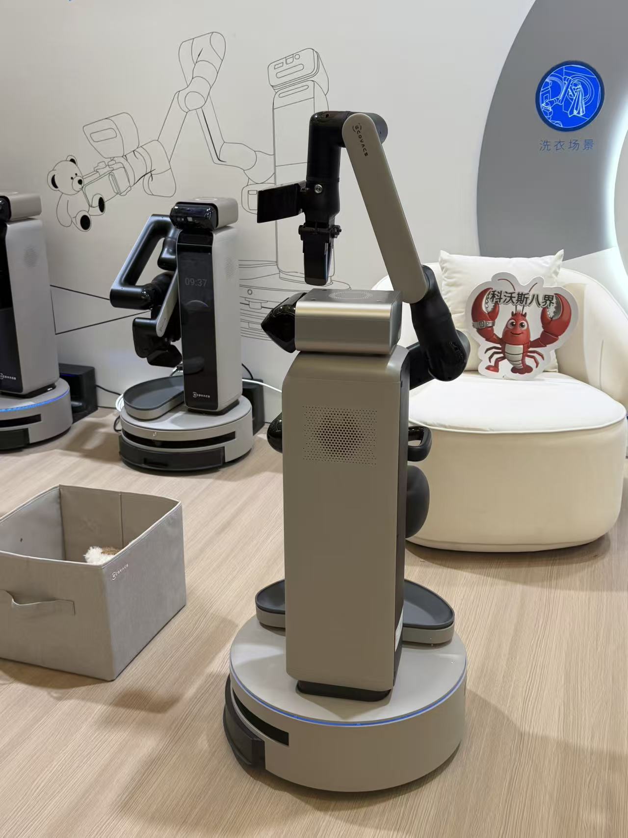 家电厂商集体跨界具身智能但进入家庭或仍需3到5年直击AWE2026(图1)